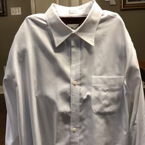 Millar XL long sleeve dress shirt.  White in color with a sleeve size of 34/35.